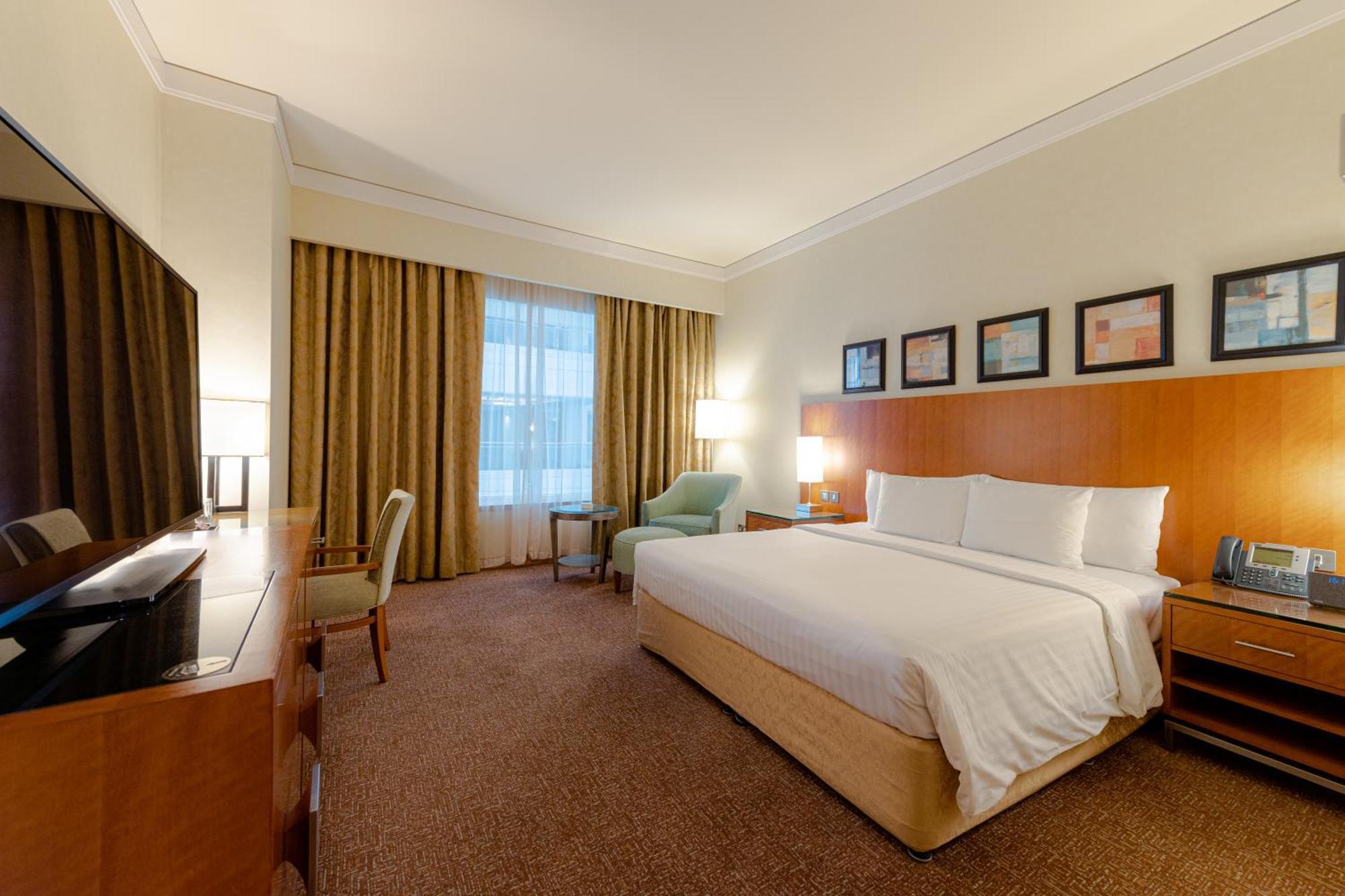 Courtyard By Marriott Kuwait City Esterno foto