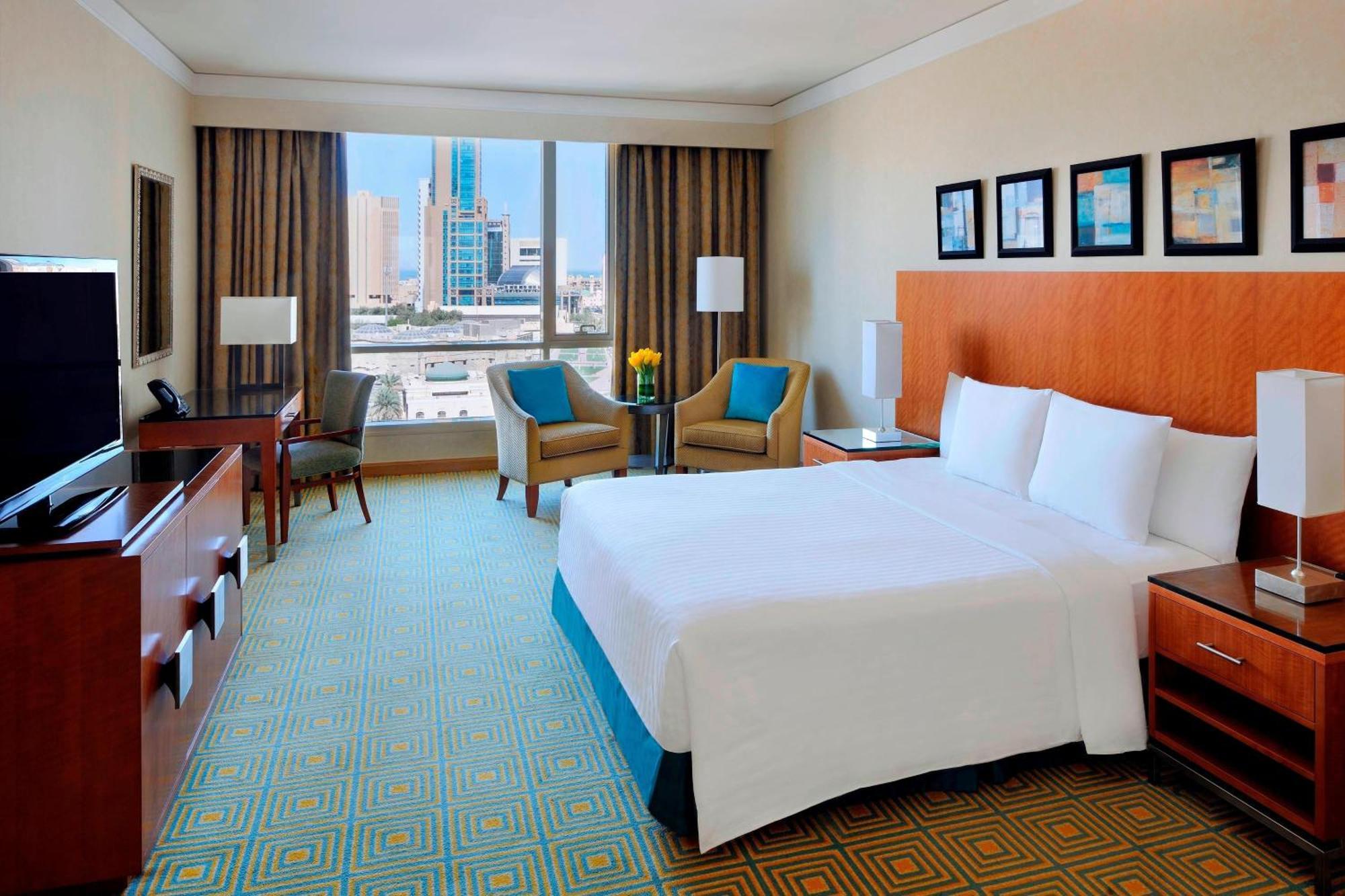 Courtyard By Marriott Kuwait City Esterno foto
